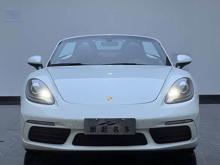 Фото 2 - Porsche 718