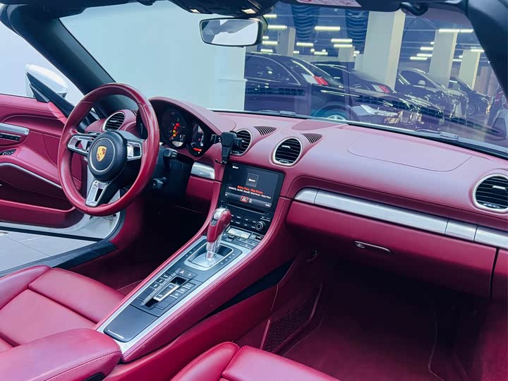 Фото 7 - Porsche 718