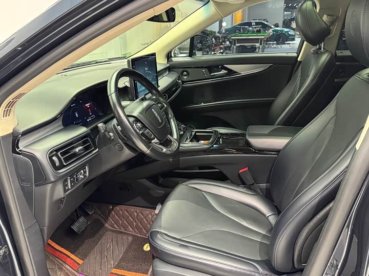 Фото 7 - Lincoln Nautilus