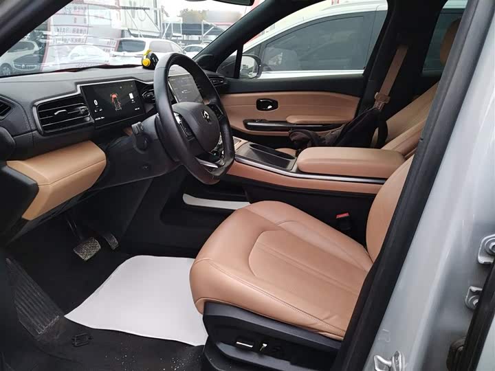 Фото 15 - Nio ES6