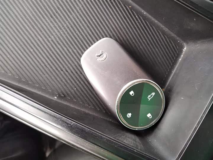 Фото 9 - Nio ES6