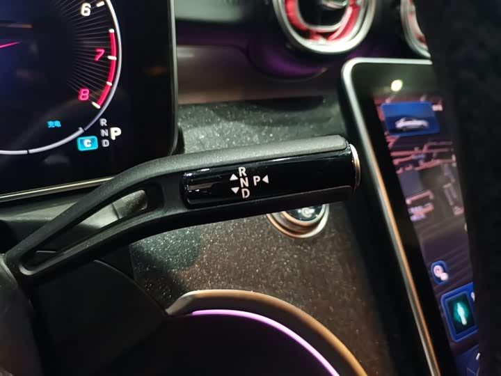 Фото 14 - Mercedes-Benz C-Class