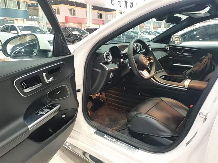 Фото 16 - Mercedes-Benz C-Class