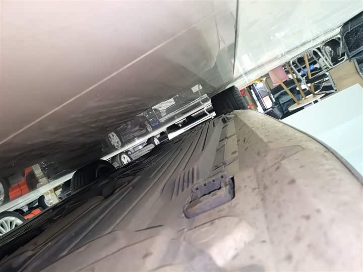 Фото 21 - Mercedes-Benz C-Class