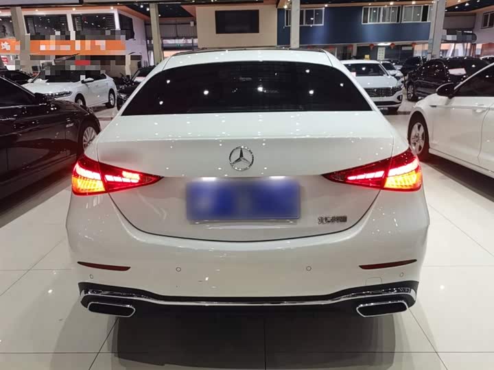 Фото 6 - Mercedes-Benz C-Class