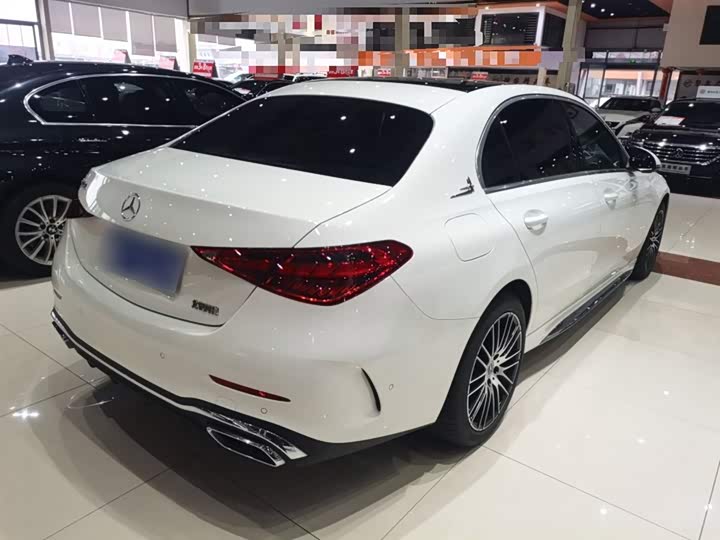 Фото 7 - Mercedes-Benz C-Class