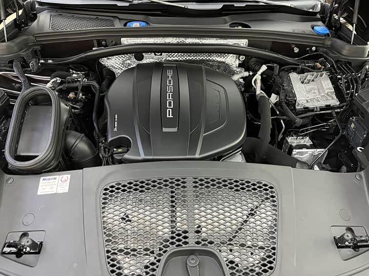 Фото 21 - Porsche Macan