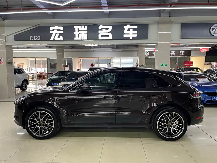 Фото 3 - Porsche Macan