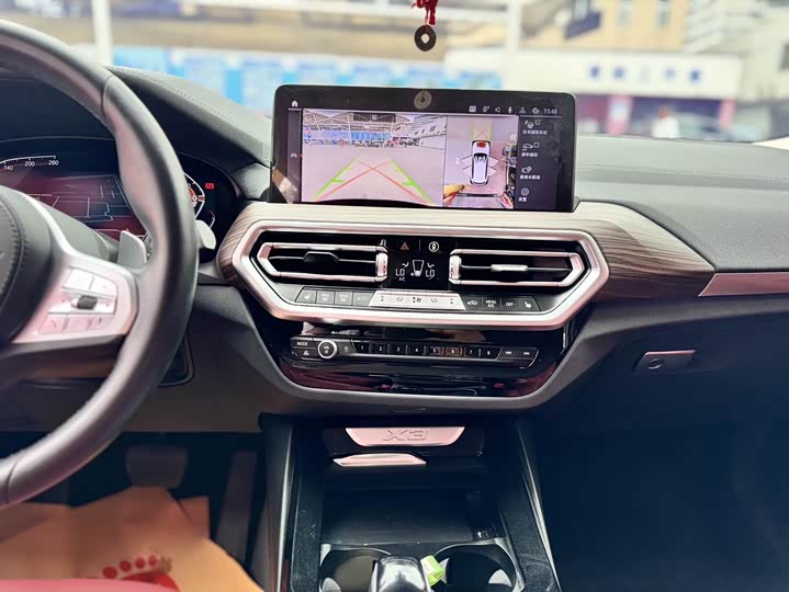 Фото 16 - BMW X3