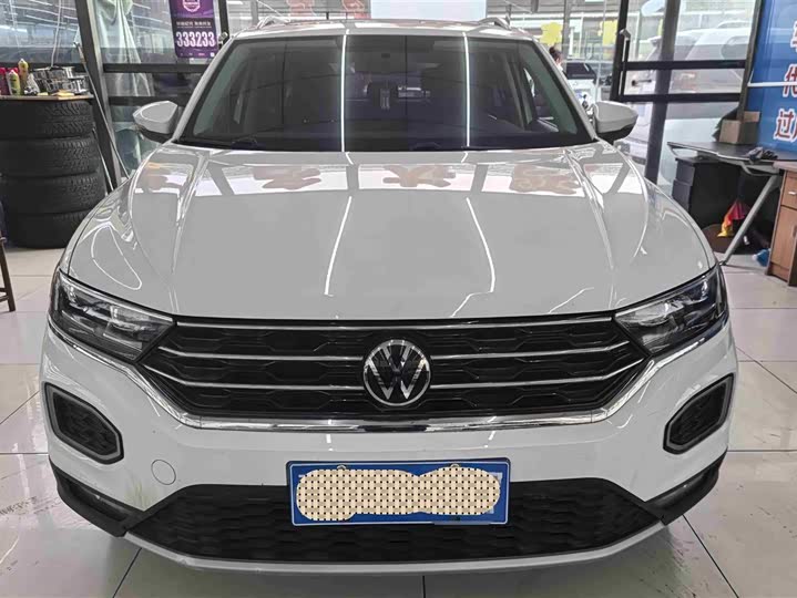 Фото 2 - Volkswagen T-Roc