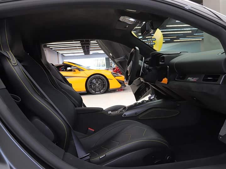 Фото 7 - Maserati MC20