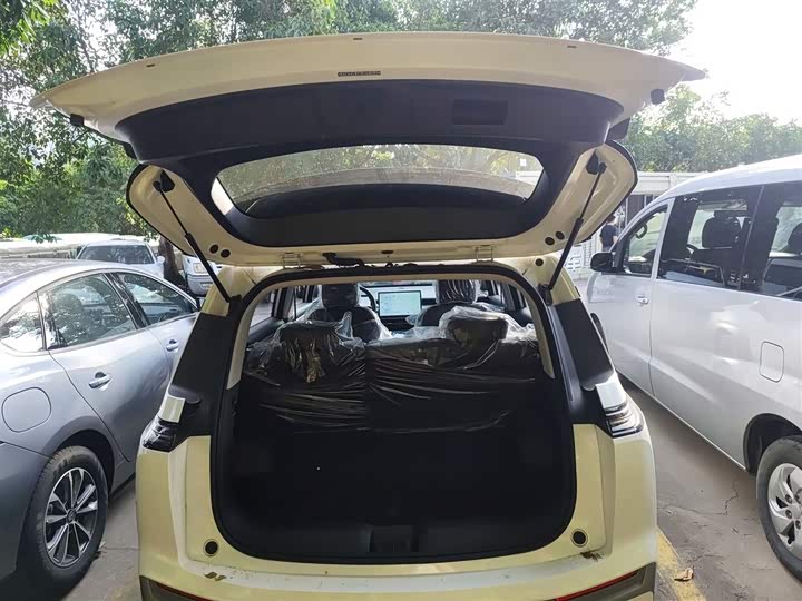 Фото 19 - GAC Aion Y