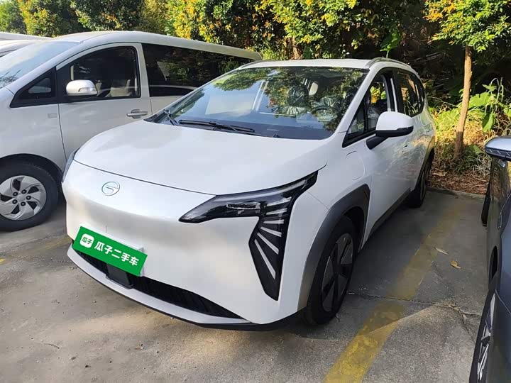 Фото 2 - GAC Aion Y