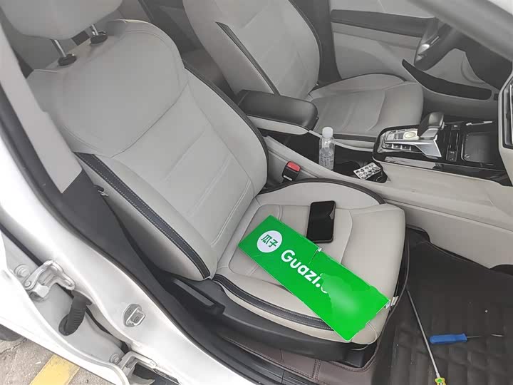 Фото 25 - BYD Yuan Pro