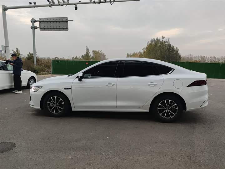 Фото 5 - BYD Qin Plus