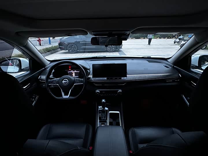 Фото 4 - Nissan Teana