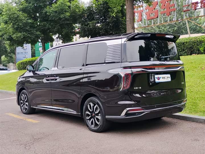 Фото 4 - Hongqi HQ9