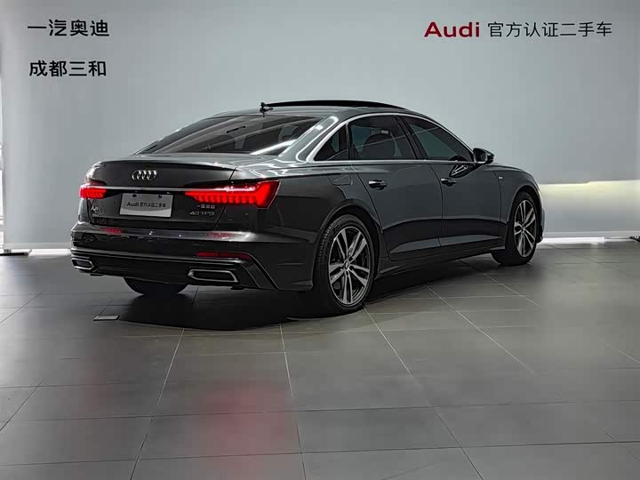 Фото 8 - Audi A6L