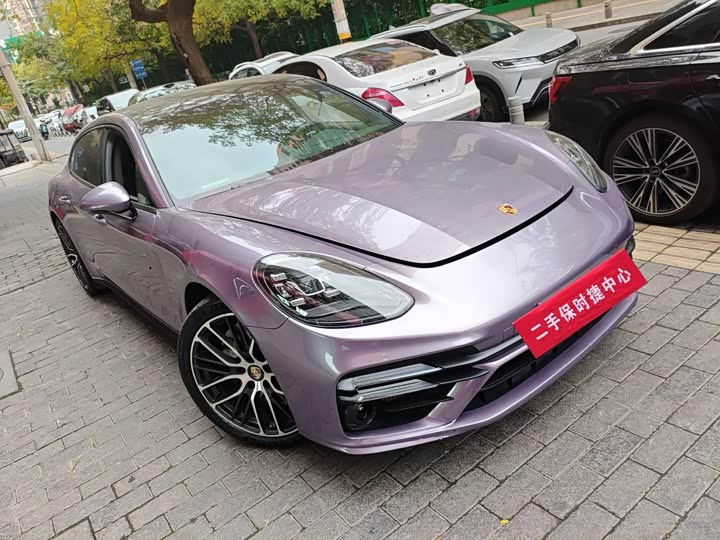 Фото 2 - Porsche Panamera