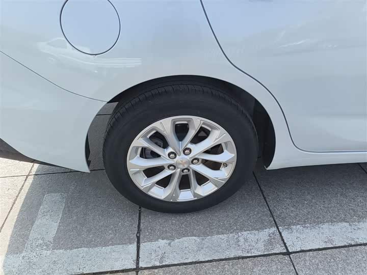 Фото 26 - Chevrolet Monza