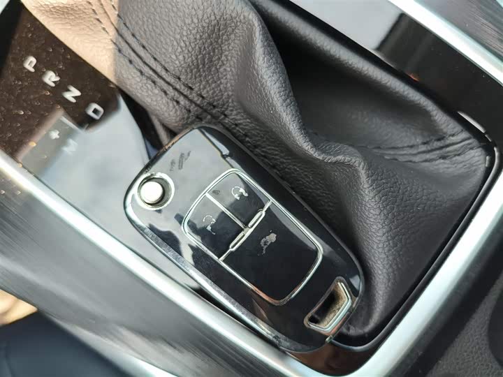 Фото 9 - Chevrolet Monza