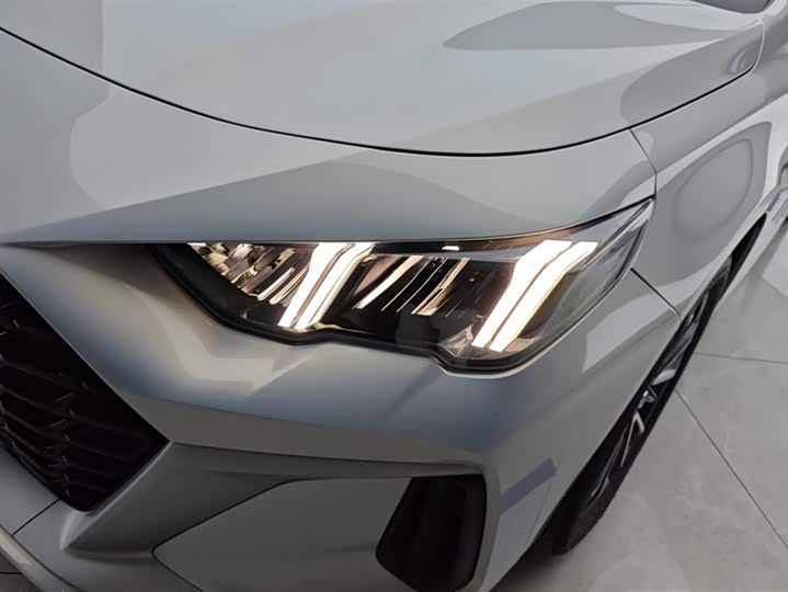 Фото 5 - GAC Trumpchi Empow R