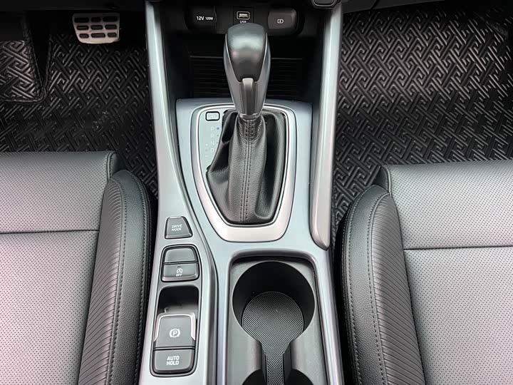 Фото 15 - Hyundai Lafesta