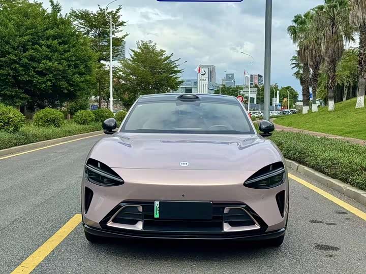 Фото 2 - Xiaomi YU7