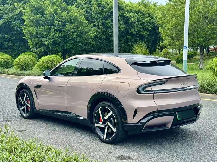 Фото 9 - Xiaomi YU7