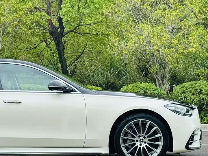 Фото 4 - Mercedes-Benz S-Class