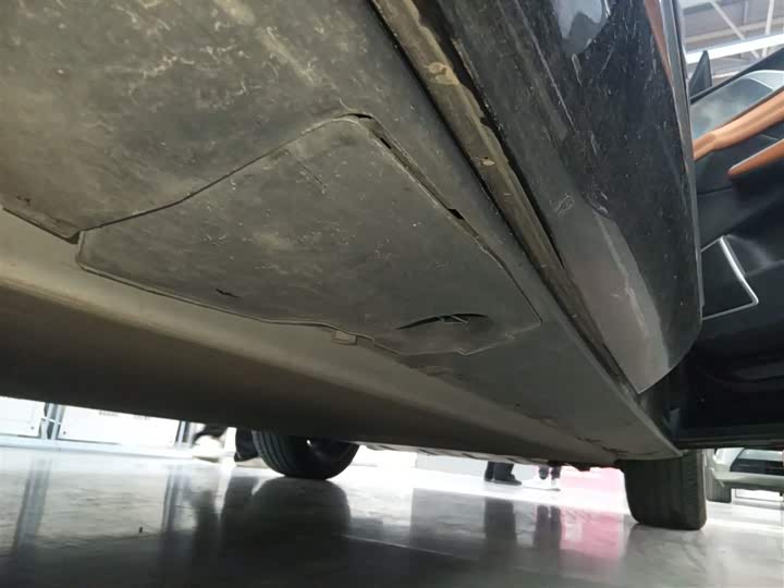 Фото 21 - XPeng G9