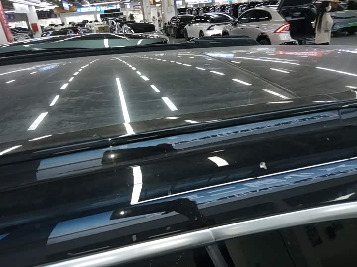 Фото 27 - XPeng G9