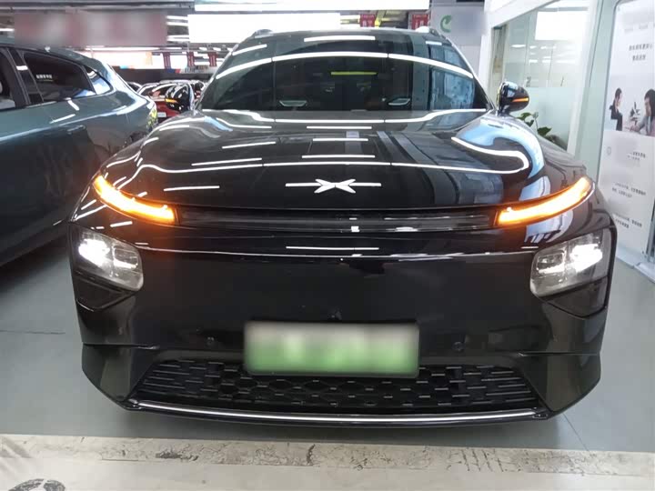 Фото 3 - XPeng G9