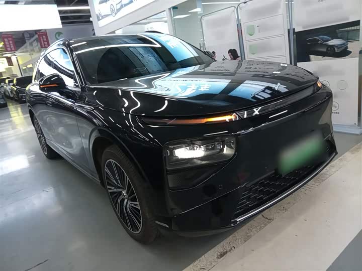 Фото 4 - XPeng G9