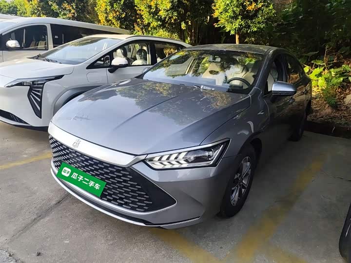 Фото 1 - BYD Qin Plus