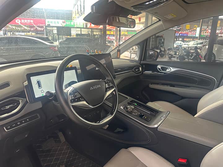 Фото 13 - GAC Aion V