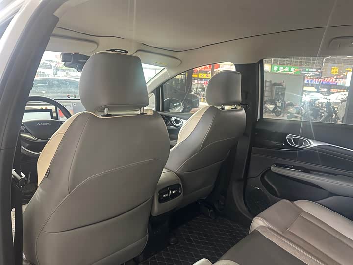 Фото 15 - GAC Aion V