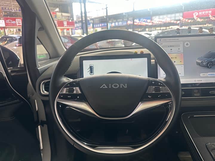 Фото 21 - GAC Aion V