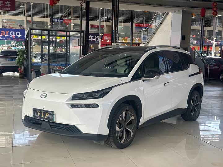 Фото 3 - GAC Aion V