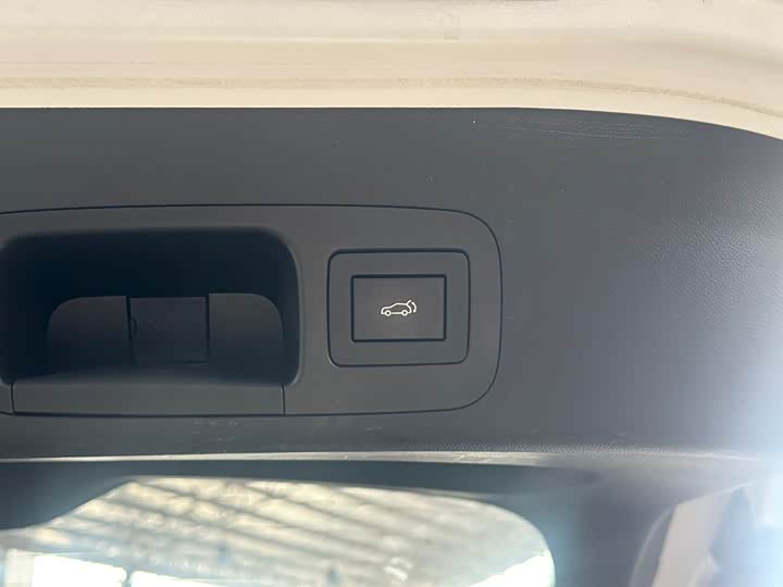 Фото 34 - GAC Aion V