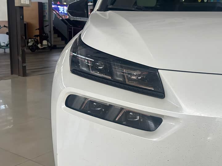 Фото 5 - GAC Aion V