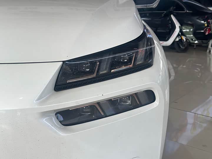 Фото 7 - GAC Aion V