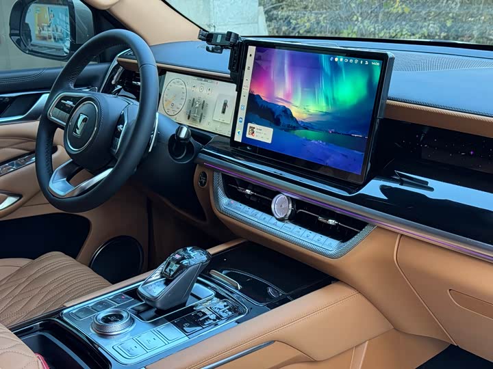 Фото 23 - Tank 500 Hybrid