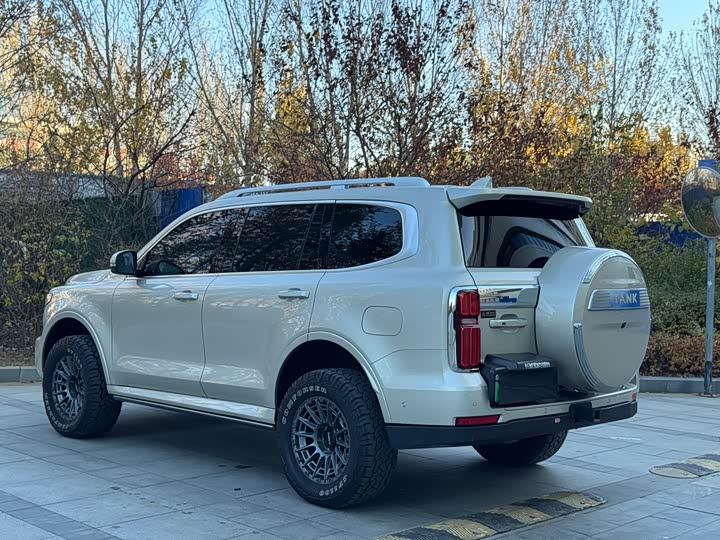 Фото 28 - Tank 500 Hybrid