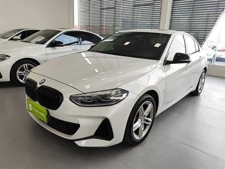 Фото 2 - BMW 1 Series