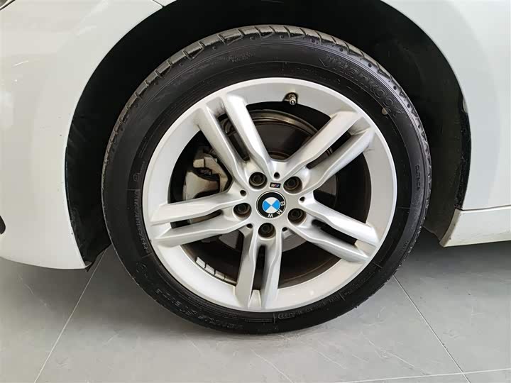 Фото 22 - BMW 1 Series