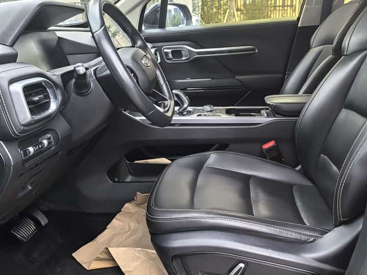 Фото 5 - Geely Okavango