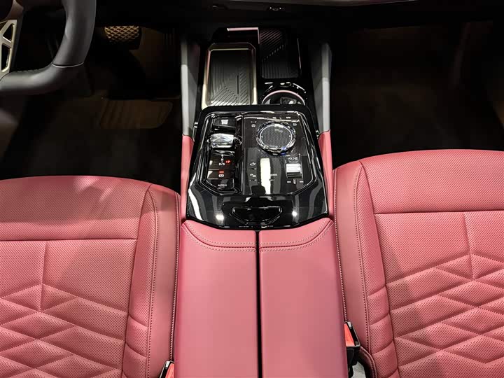 Фото 21 - BMW 5 Series