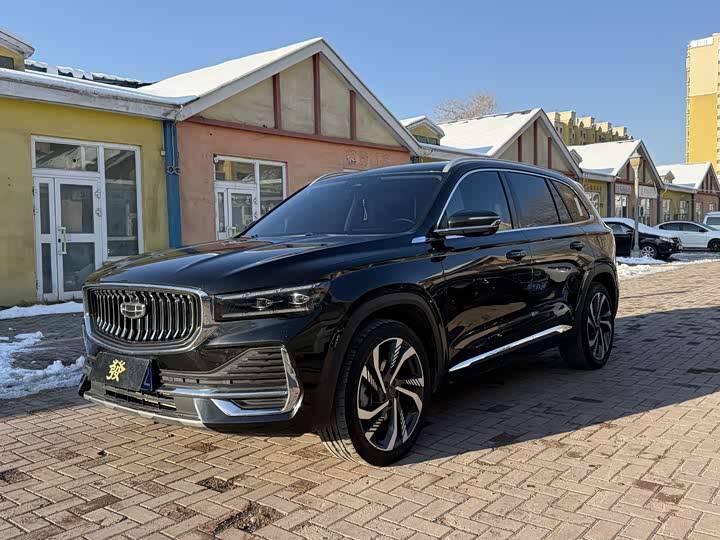 Фото 3 - Geely Monjaro