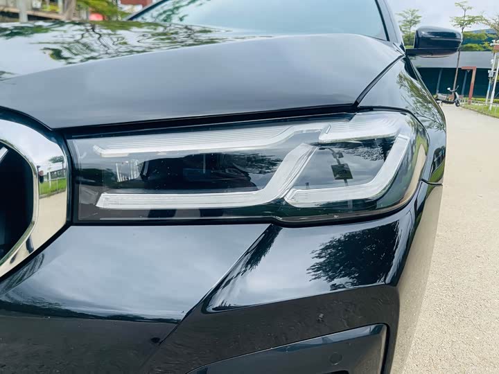 Фото 10 - BMW 5 Series